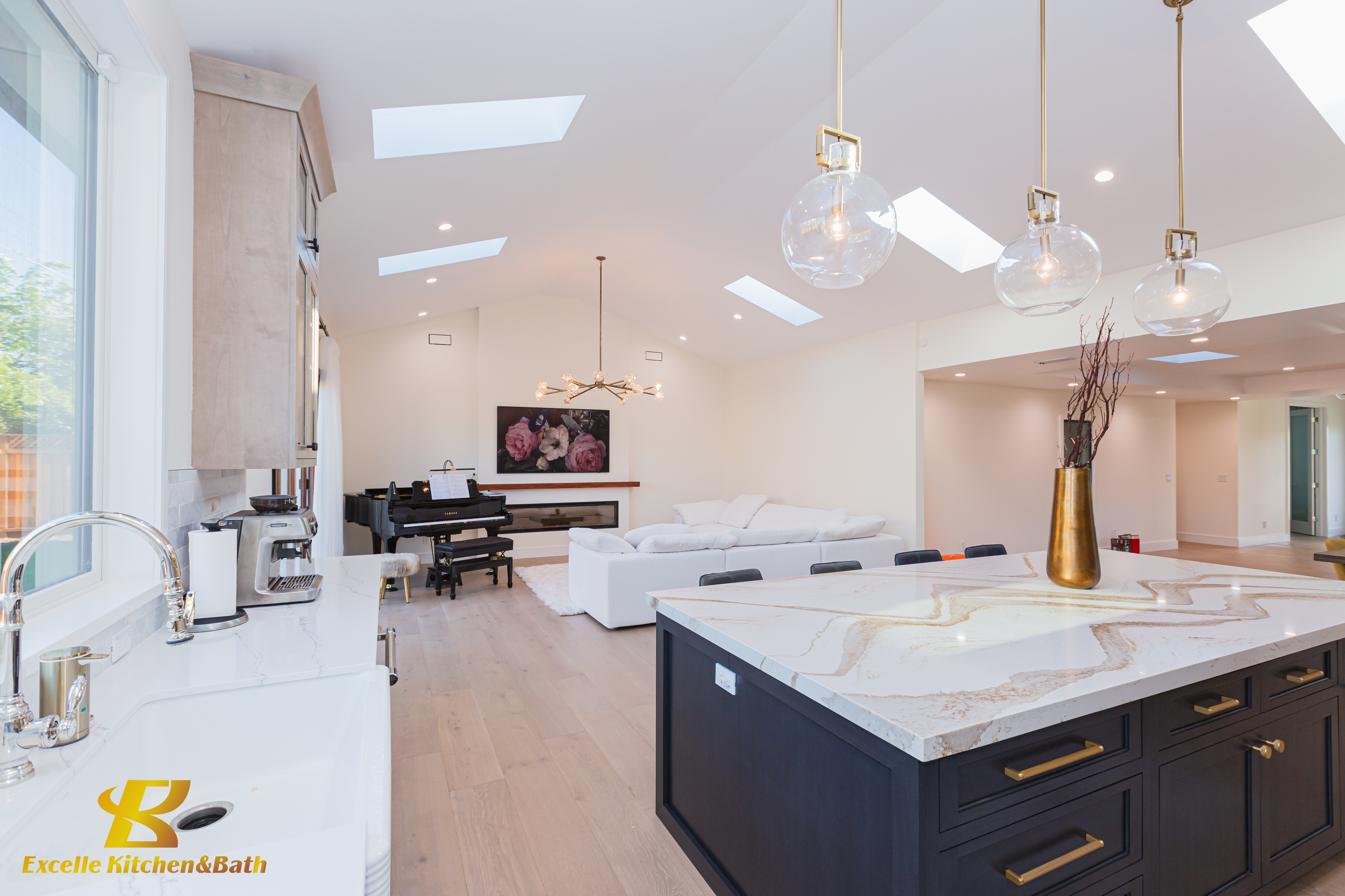 Design rendering of a compact kitchen with uppers taken to the ceiling